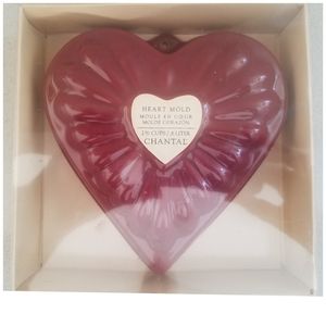 Chantal Heart Shaped Stoneware Mold Original Box